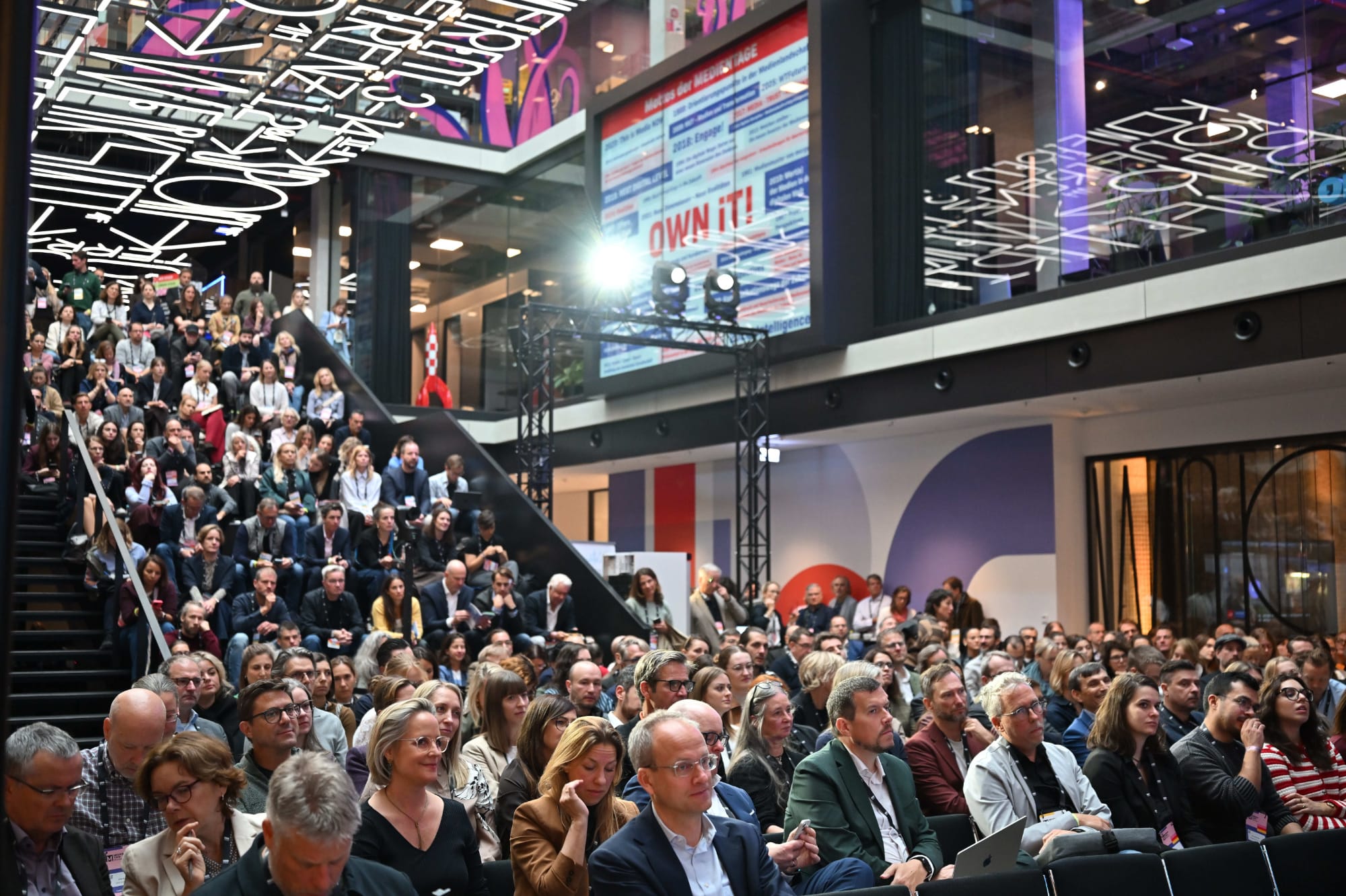 Besucher der 40. Medientage München