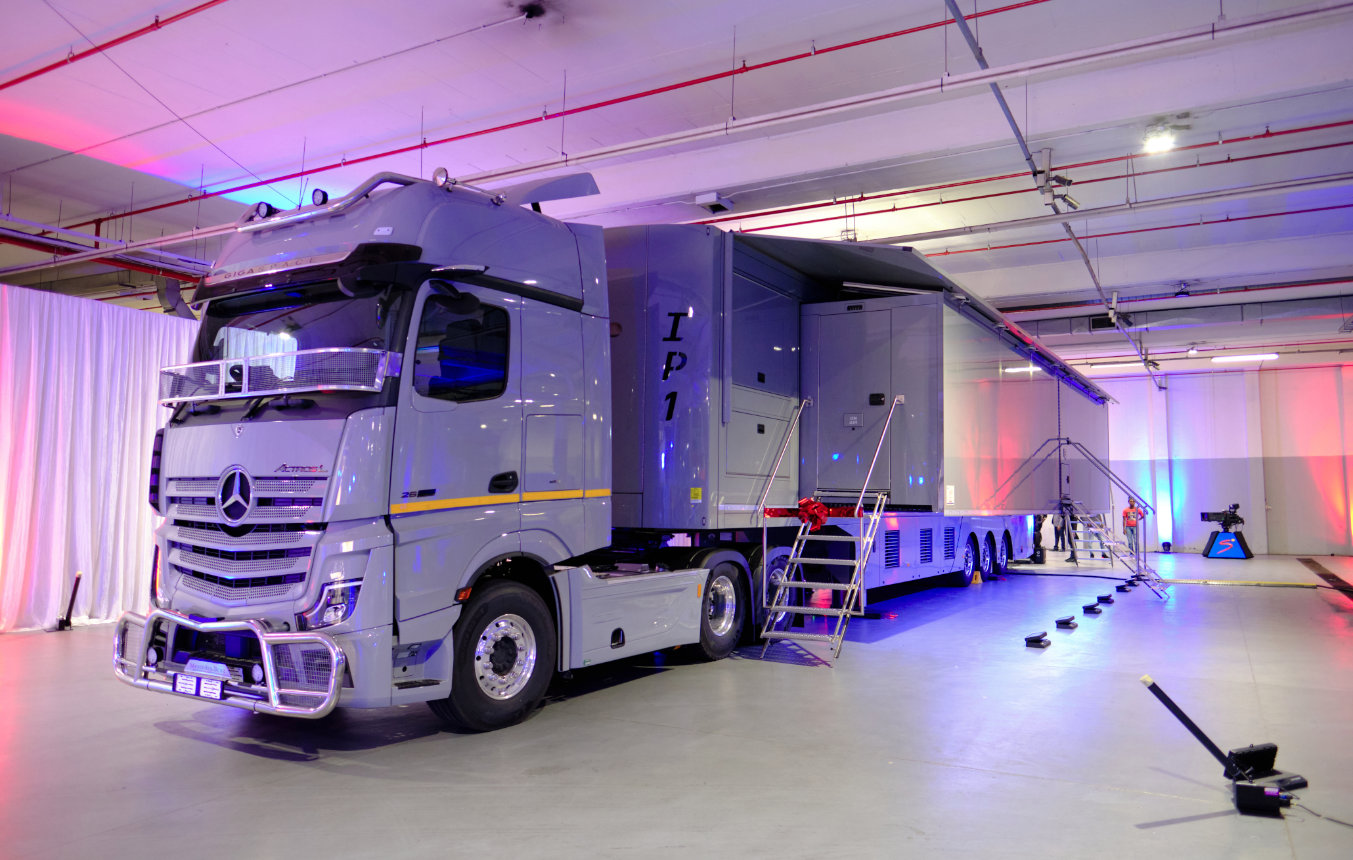 Supersport IP1 OB van