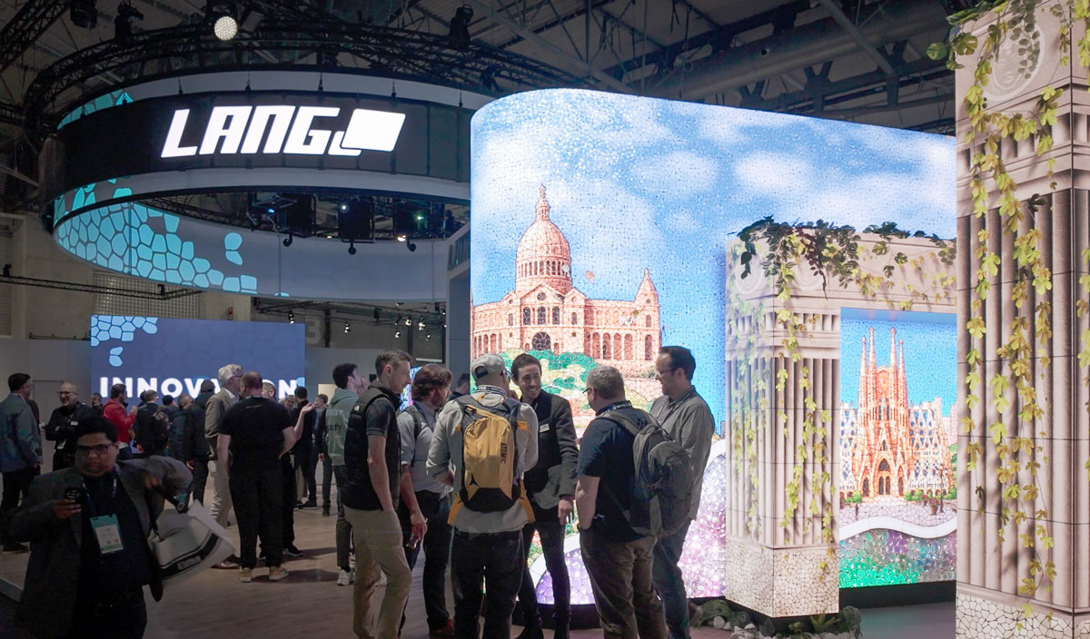 LANG zeigte auf dem Messestand verschiedene LED-Konfigurationen