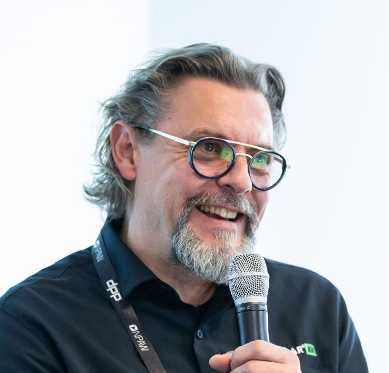Laurent Masia, NETGEAR
