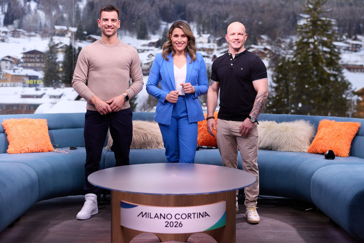 Für Eurosport Deutschland produzieren (v.l.) Oliver Sequenz, Birgit Nössing und Fabian Hambüchen die tägliche Olympiashow.