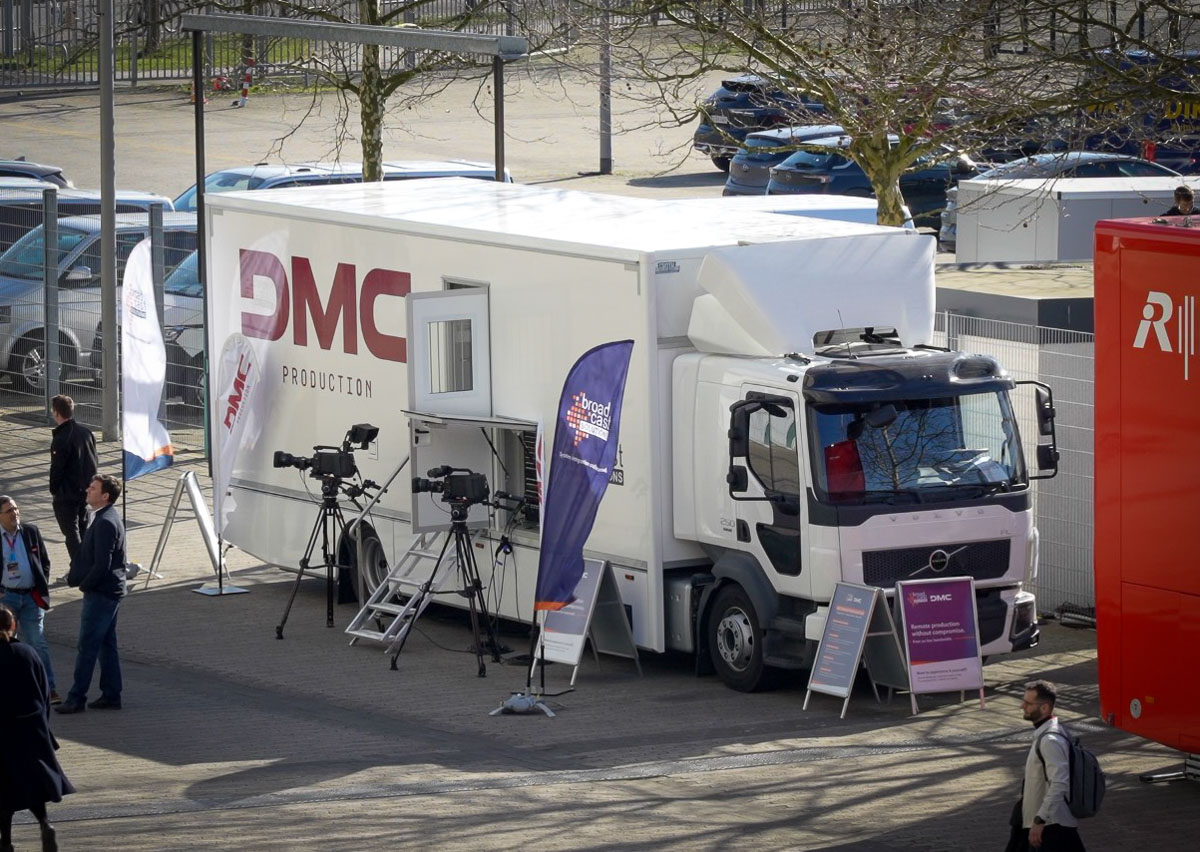 DMC Ü-Wagen