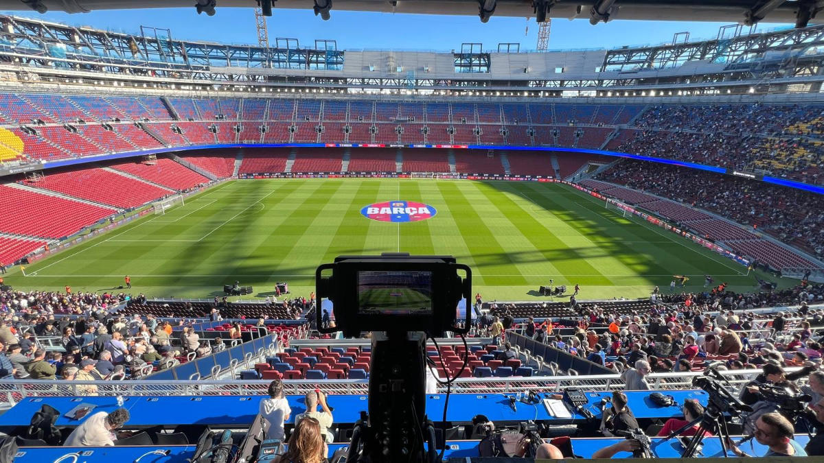 Grass Valley Kamera im Barca-Stadion