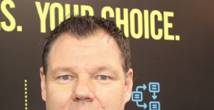 Avid verstärkt Vertriebsteam Avid verstärkt Vertriebsteam