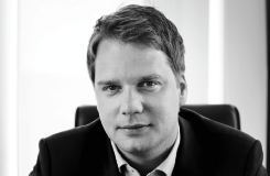 Auf dem Gas bleiben Auf dem Gas bleiben