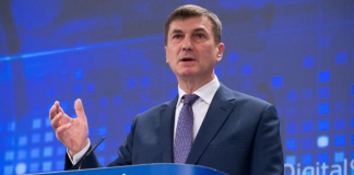 EU Kommission präsentiert Papier zur Digitalstrategie EU Kommission präsentiert Papier zur Digitalstrategie