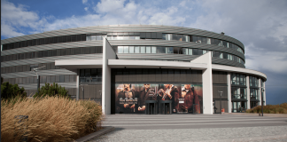 Sky erweitert Kooperation mit Teleclub Sky erweitert Kooperation mit Teleclub