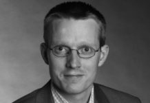 creative tools vermarktet Mistika creative tools wurde 1998 von Geschäftsführer Jens Herold als Vertriebsunternehmen und Lösungsanbieter für Produktions- und Postproduktions-Equipment gegründet und ist in der Entertainment Industrie bekannt für sein großes Know how in Sachen 2D- und 3D-Workflows. Das Unternehmen bietet auch Training und Projektplanung in den Bereichen Editing, Visual Effects und DI Grading-Lösungen für Film und Fernsehen sowie Support-Services für zahlreiche Postproduktions-Installationen in ganz Europa an. SGO wählte creative tools nach eigenen Angaben auch wegen seines bekannt guten Kundendienstes und seiner guten Industriekontakte als Vertriebspartner aus. creative tools ist ferner „certified partner“ der meisten Technologie-Partner von SGO. Dazu zählen unter anderem Hewlett Packard, Quantum, Dot Hill, Nvidia und Tangent Devices. “Wir sind davon begeistert, dass wir jetzt mit SGO Mistika unserer Produktportfolio für den 2D/3D-High-end-Markt weiter ausbauen können. Mistika verfügt gerade in unserer Vertriebsregion über eine ausgezeichnete Reputation – nicht nur als brilliantes Stereo-3D-Tool sondern auch als komplette Lösung für Finishing und DI, einschließlich Color Grading, Compositing in einem echten 3D-Raum, Multilayer Editing und Effekte in Echtzeit von SD bis 5K und darüber hinaus”, erklärte Jens Herold. (10/12)