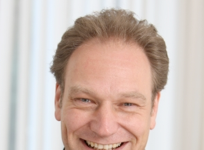 Gahrens + Battermann investiert in Shure UHF-R Funksysteme Gahrens + Battermann investiert in Shure UHF-R Funksysteme