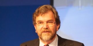 Zuwächse bei Breitbandinternet und Digital TV Zuwächse bei Breitbandinternet und Digital TV