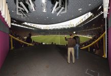 180-Grad-Panoramakino am Fraunhofer Heinrich-Hertz-Institut 180-Grad-Panoramakino am Fraunhofer Heinrich-Hertz-Institut