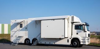 Broadcast Solutions erweitert die Präsenz von Streamline-Ü-Wagen in Afrika Broadcast Solutions erweitert die Präsenz von Streamline-Ü-Wagen in Afrika