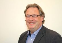 Fischer wird Chauvet-Vertriebspartner in Deutschland Fischer wird Chauvet-Vertriebspartner in Deutschland