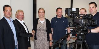 vision tools kauft Panasonic 4K Studio Kameras vision tools kauft Panasonic 4K Studio Kameras