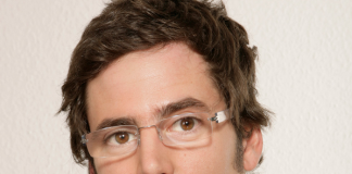 make.tv ACQUIRE Plugin für Avid MediaCentral make.tv ACQUIRE Plugin für Avid MediaCentral