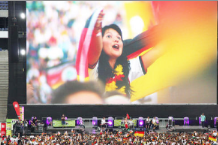 Bundesliga mit neuen LED-Banden von Grundig Bundesliga mit neuen LED-Banden von Grundig