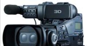 Full HD-3D-Schultercamcorder mit 3D-Display ohne Brille Full HD-3D-Schultercamcorder mit 3D-Display ohne Brille