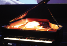 Mit Musik die Welt verbinden Mit Musik die Welt verbinden