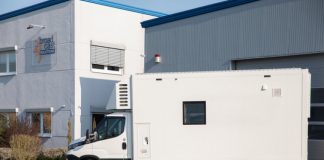 Broadcast Solutions und WDR bauen zwei neue Hörfunkwagen Broadcast Solutions und WDR bauen zwei neue Hörfunkwagen