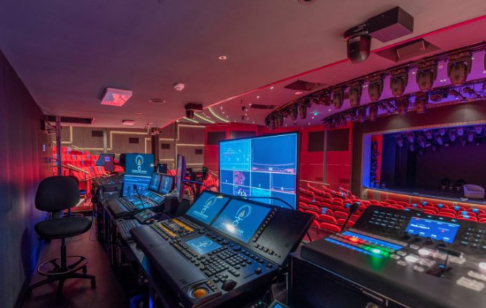 High-End Entertainment auf hoher See