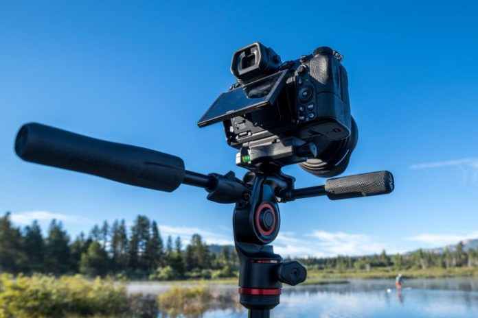 Manfrotto präsentiert neues Reisestativ