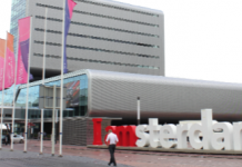 Entspannte 3D-Diskussion Entspannte 3D-Diskussion