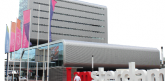 Entspannte 3D-Diskussion Entspannte 3D-Diskussion