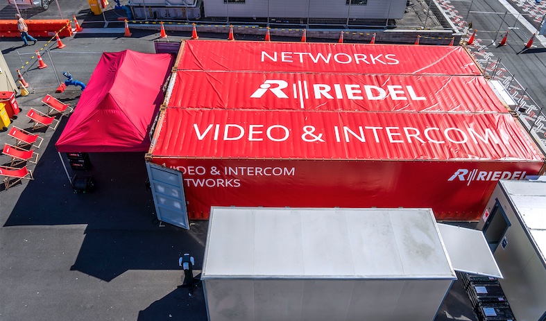 Material-Container von Riedel im Hafen von Auckland