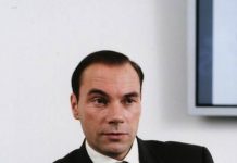 Triple-Play-Angebot von Sky und Versatel Triple-Play-Angebot von Sky und Versatel