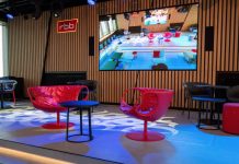 rbb eröffnet innovatives Cross-Media-Studio Studio 14 – die rbb Dachlounge