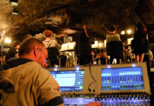 Lawo-Pulte beim Höhlenkonzert Lawo-Pulte beim Höhlenkonzert