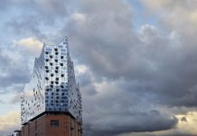 Exterity IPTV-System für Elbphilharmonie Exterity IPTV-System für Elbphilharmonie