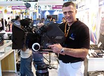 Chrosziel zeigt in Indien Flagge Chrosziel zeigt in Indien Flagge