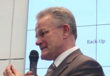 Fraunhofer-Präsident Bullinger „Manager des Jahres 2009“ Fraunhofer-Präsident Bullinger "Manager des Jahres 2009"