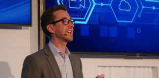 Nachrichten aus der Cloud Stuart Almond, Marketing-Chef von Sony Professional Solutions Europe