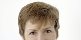 Neue Direktorin beim BBC World Service Neue Direktorin beim BBC World Service