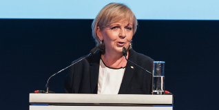 Kleine Laubsägearbeit Kleine Laubsägearbeit