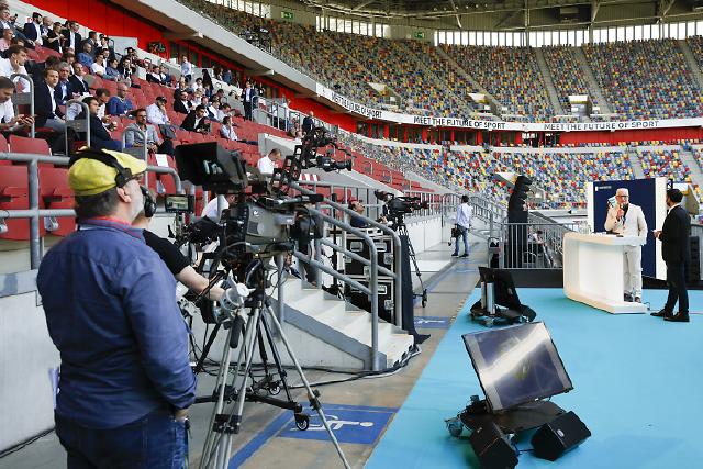 Neue Aussteller präsentieren Zukunftsthemen Neue Aussteller präsentieren Zukunftsthemen