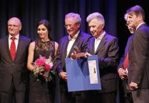 „The Salesman“ gewinnt ARRI/OSRAM Award „The Salesman“ gewinnt ARRI/OSRAM Award