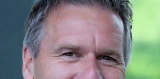 Das Radio in der digitalen Welt Michael Mennicken