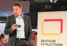 Deutsche TV-Plattform startet UHDR-Infoportal Stefan Kunz von Sky Deutschland erläuter das neue UHDR-Portal der deutschen TV-Plattform ©EMpress