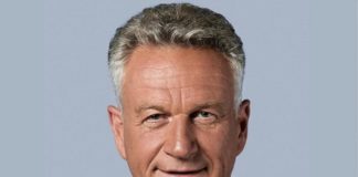 Rossmann wird stellvertretender AGF-Aufsichtsratsvorsitzender Rossmann wird stellvertretender AGF-Aufsichtsratsvorsitzender