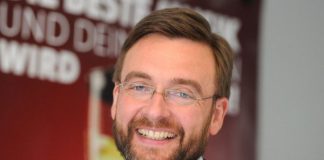 Martin Grasmück bleibt Wellenchef von SR 1 und UNSERDING Martin Grasmück