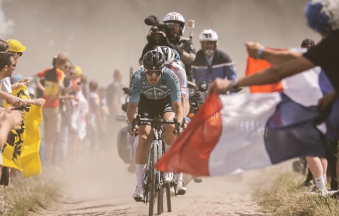 Starke Bilder von der Tour de France