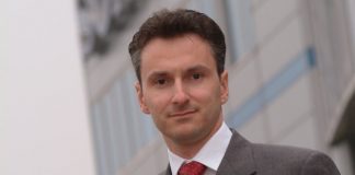 Das Streben nach Effizienz und Flexibilität Das Streben nach Effizienz und Flexibilität