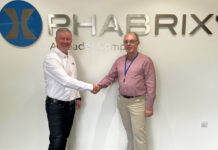 PHABRIX-CEO Phillip Adams tritt zurück Martin Mulligan (li.) und Phillip Adams von PHABRIX