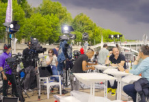 France Télévisions optimiert Live-Berichterstattung mit TVU France Televisions Live-Sendung von einem Boot auf der Seine in Paris ©TVU