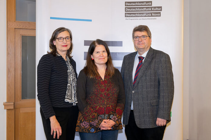 Prof. Dr. Annette Leßmöllmann, Katrin Hatzinger und Michael Deutscher, Deutschlandradio