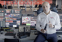 MotoGP-Pressekonferenzen setzen auf Audio-Technica Rodrigo Thomaz erklärt, wie die 3000er Serie bei der MotoGP eingesetzt wird.