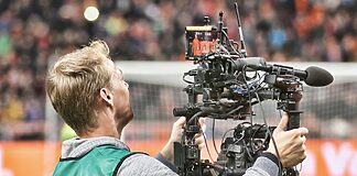 Videosys entwickelt Kamerakontrollsystem für Sony FX6 MOVI-Operator Ben de Graaf mit MOVI-Rig und Sony FX6-Kamera ©Broadcast Rental